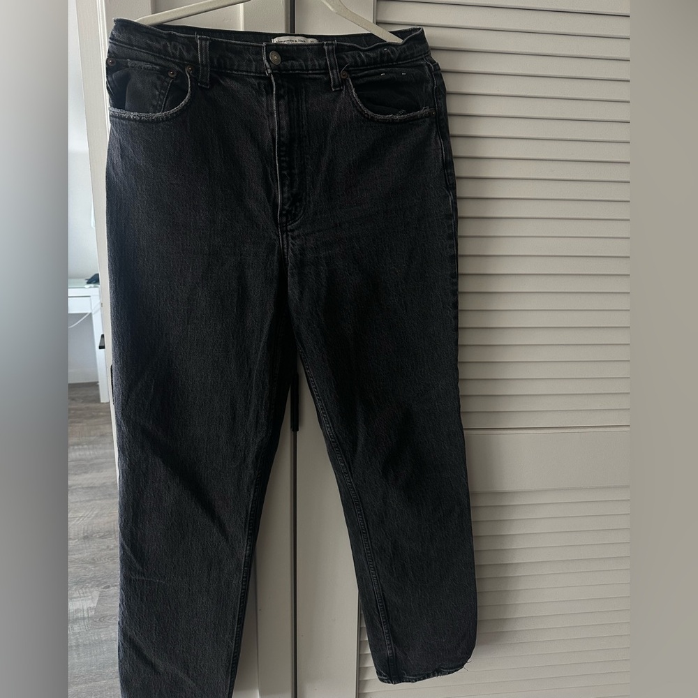 Abercrombie 90s straight ultra high rise